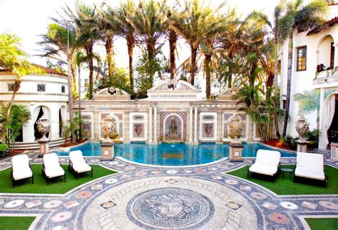 versace mansion hotel miami price